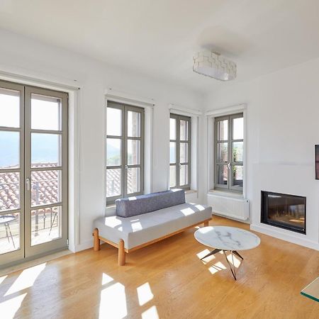 Clock Tower Arachova Suites Экстерьер фото
